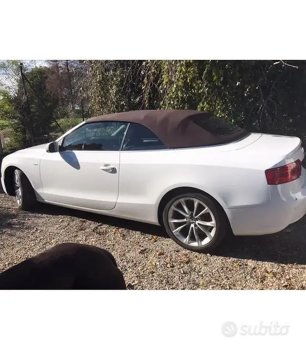Audi A5 2013 photo 2