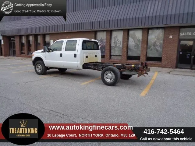 Ford Super Duty F-350 2015 photo 2