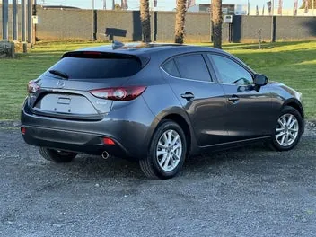 Mazda Axela 2015 photo 4