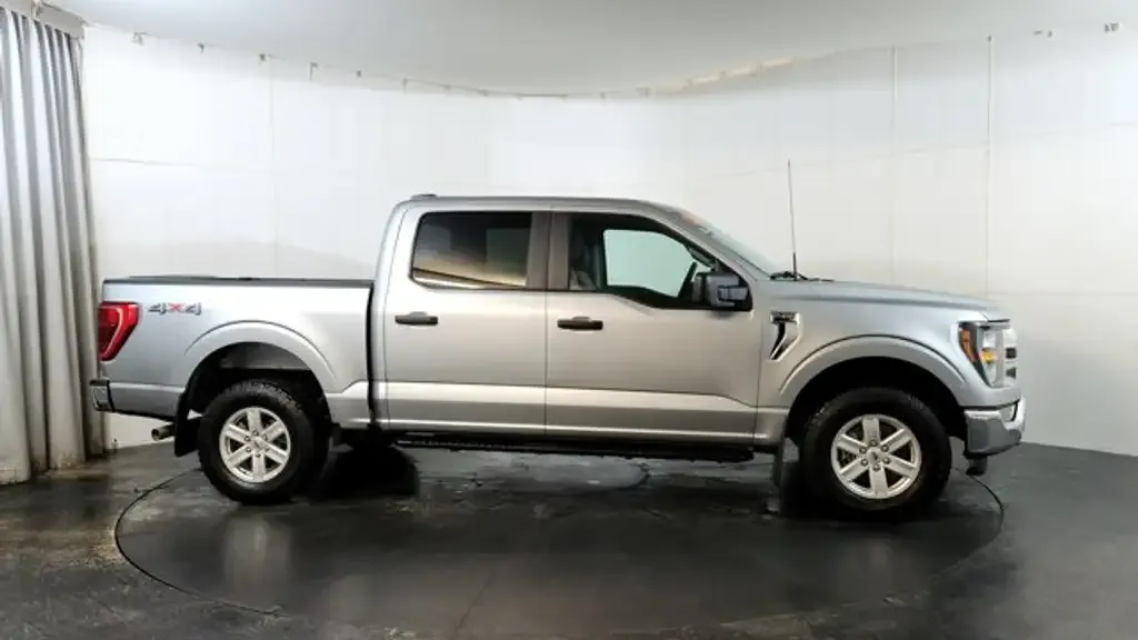 Ford F-150 2023 photo 2