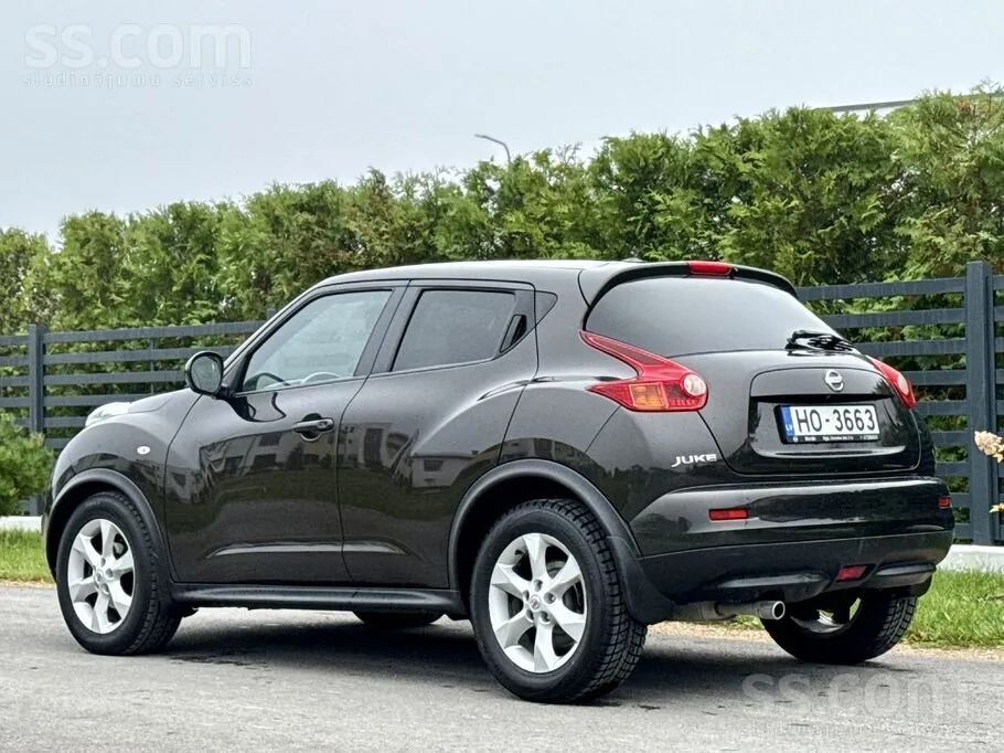 Nissan Juke 2011 photo 4