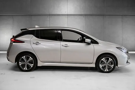 Nissan Leaf 2021 photo 5