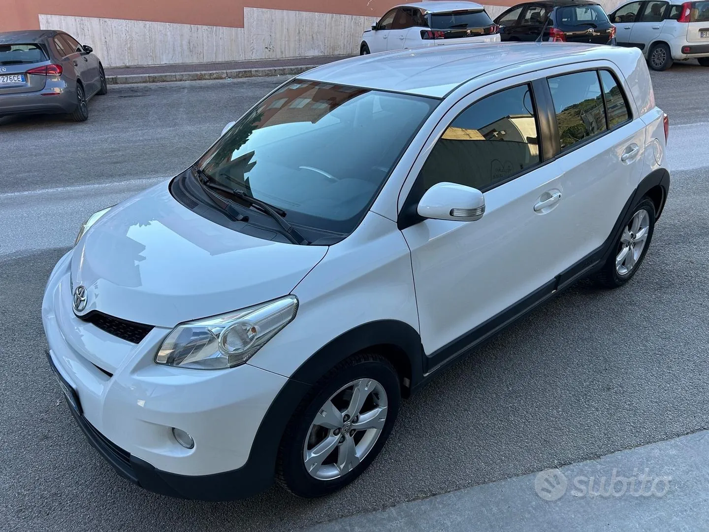 Toyota Urban Cruiser 2012 photo 4
