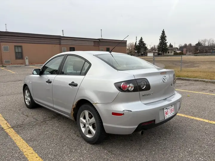 Mazda 3 2008 photo 4