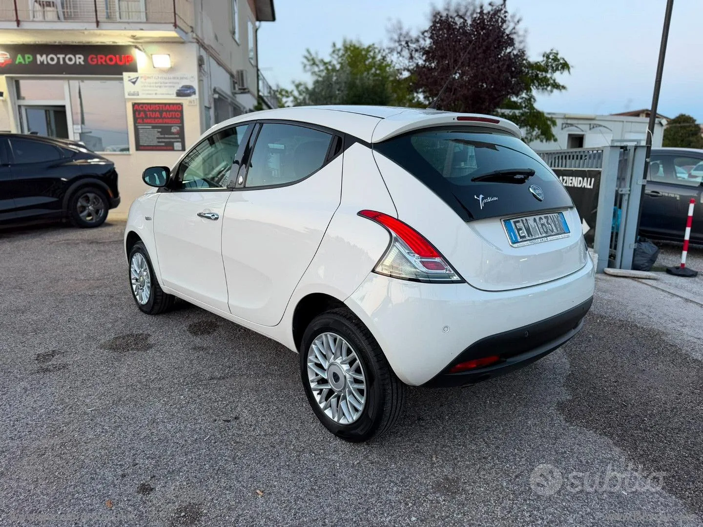 Lancia Ypsilon 2014 photo 4