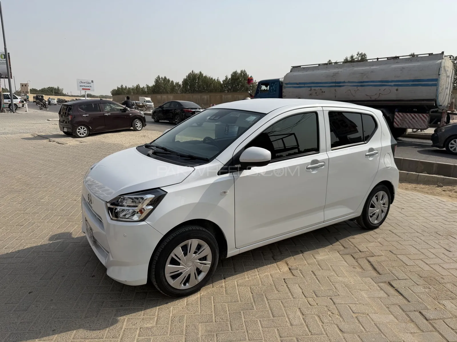 Daihatsu Mira