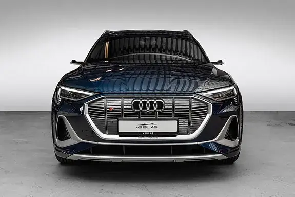 Audi E-Tron S 2022 photo 4