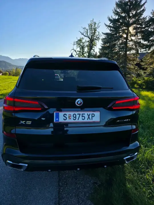 BMW X5 2023 photo 2