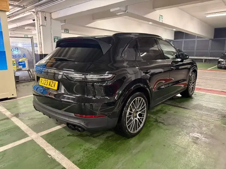 Porsche Cayenne 2023 photo 5