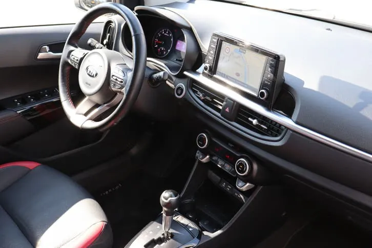 Kia Picanto 2018 photo 2