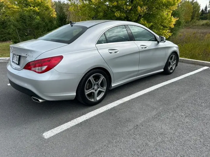 Mercedes-Benz Cla250 2015 photo 4