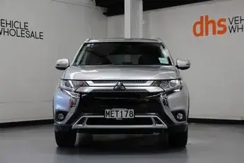 Mitsubishi Outlander 2019 photo 3