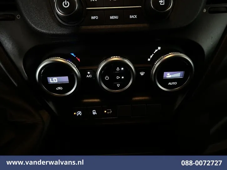 Iveco Daily 2023 photo 3