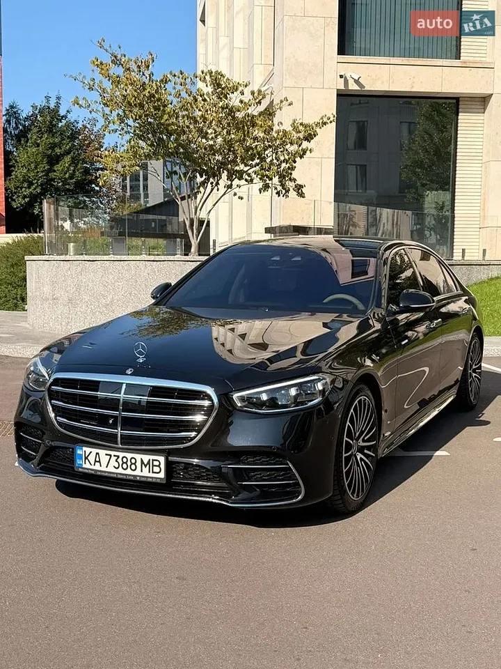 Mercedes-Benz S-Class 2023 photo 2