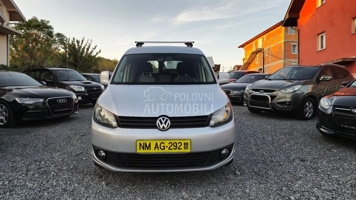 Volkswagen Caddy 2012 photo 2