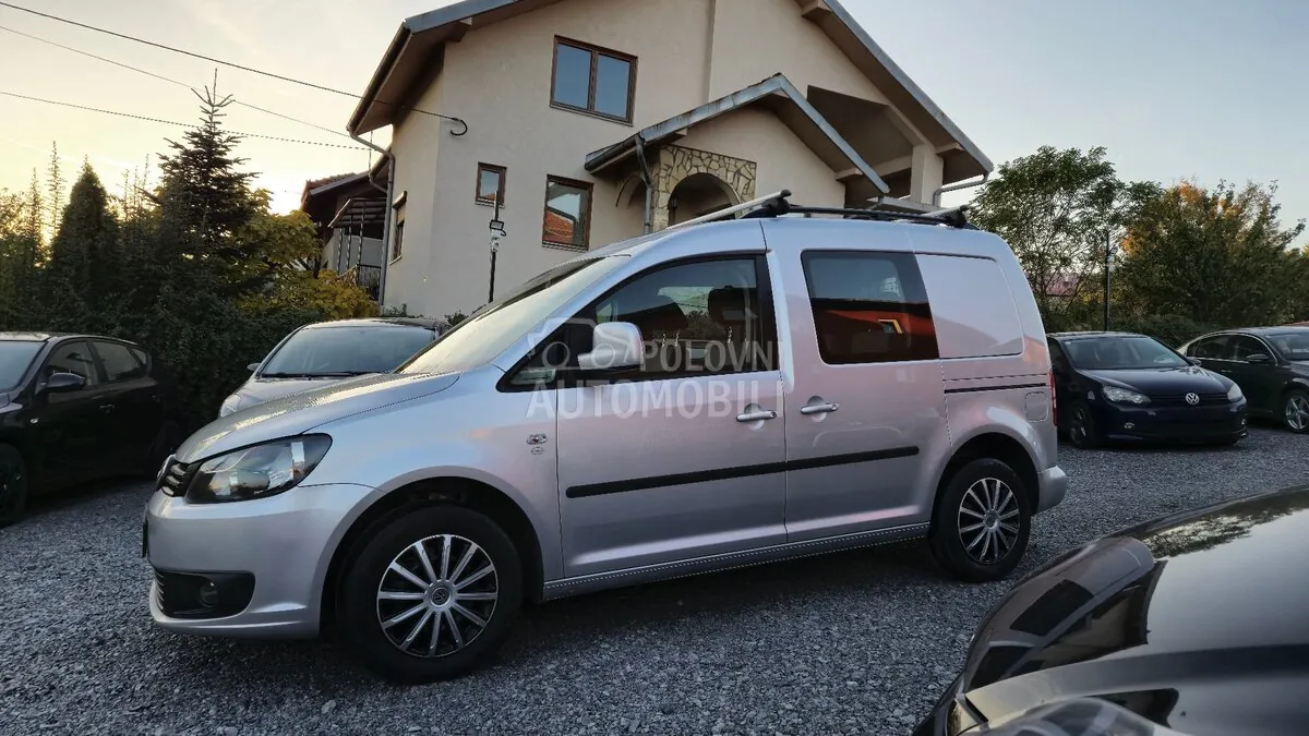 Volkswagen Caddy 2012 photo 4