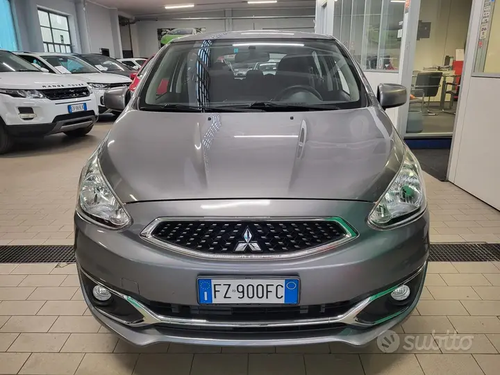 Mitsubishi Space Star 2019 photo 2