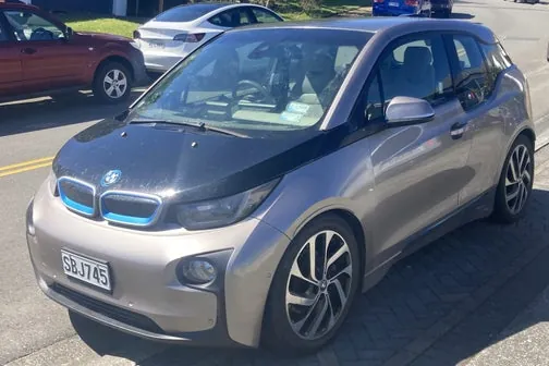 BMW I3