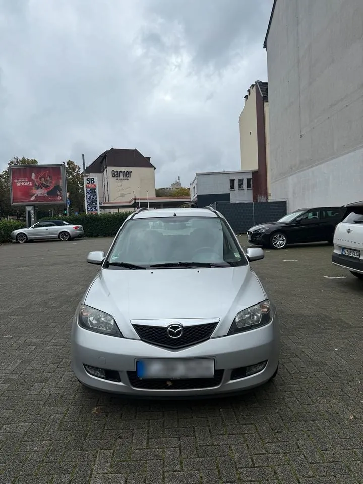 Mazda 2