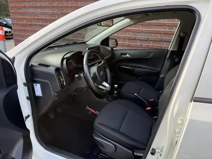 Kia Picanto 2021 photo 3