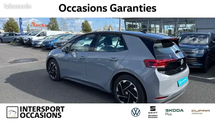 Volkswagen Id.3 2023 photo 3