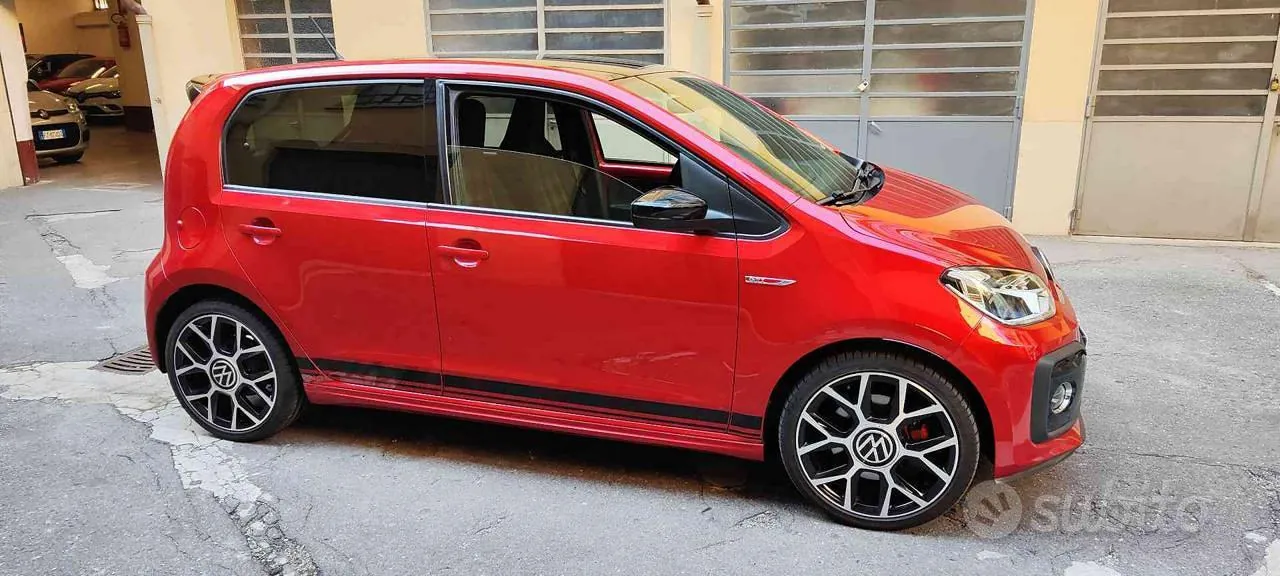 Volkswagen Up 2022 photo 3