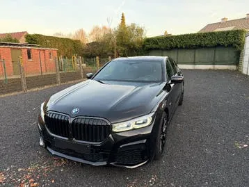 BMW 745E