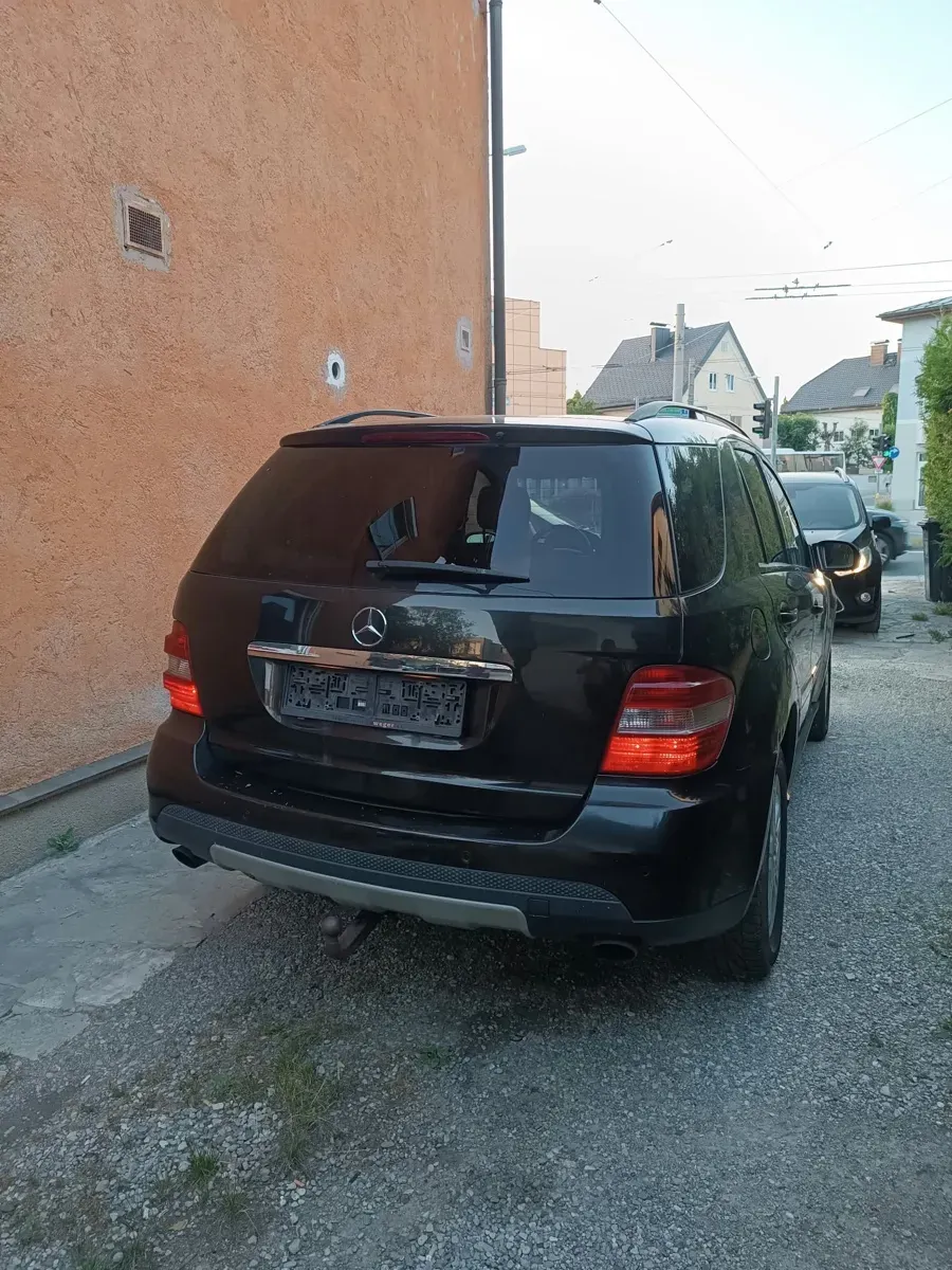 Mercedes-Benz M-Class 2008 photo 3