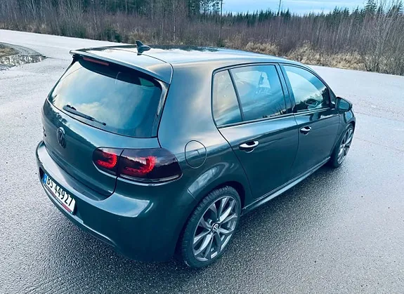 Volkswagen Golf Vi 2010 photo 3