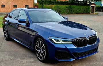 BMW 545E