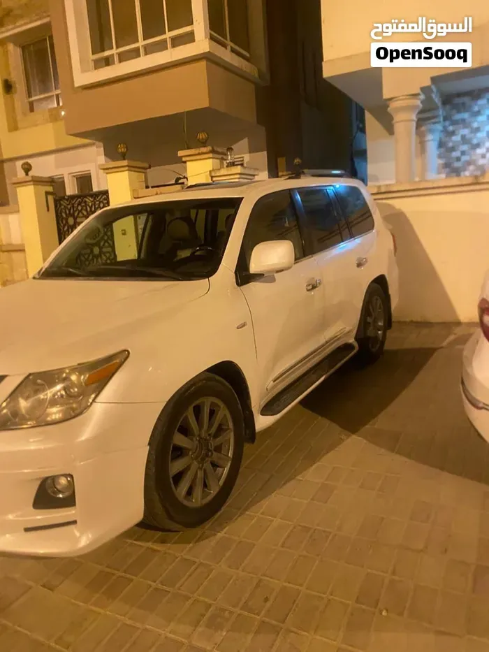 Lexus Lx 2008 photo 2