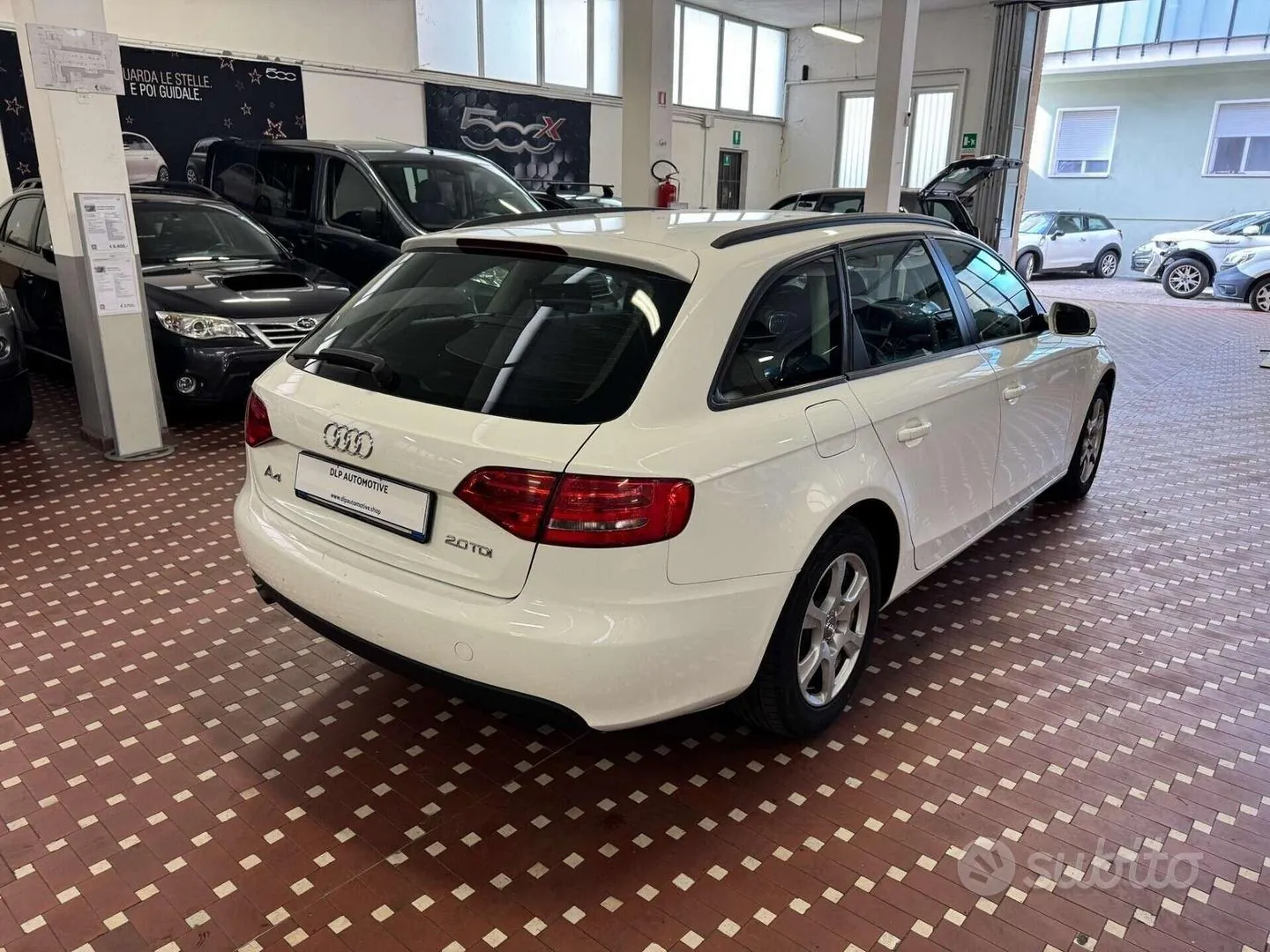 Audi A4 Avant 2010 photo 4