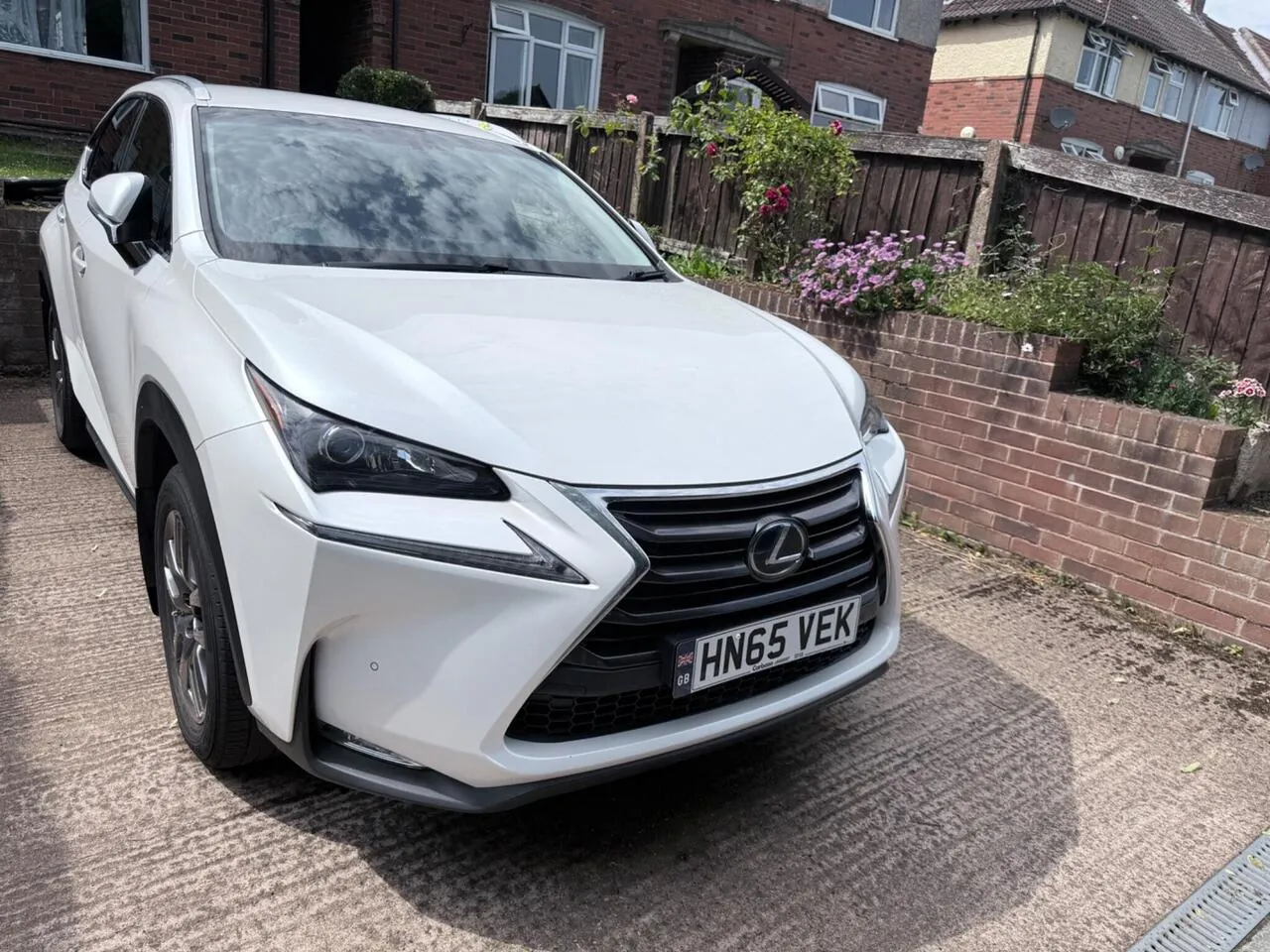 Lexus Nx 2015 photo 2