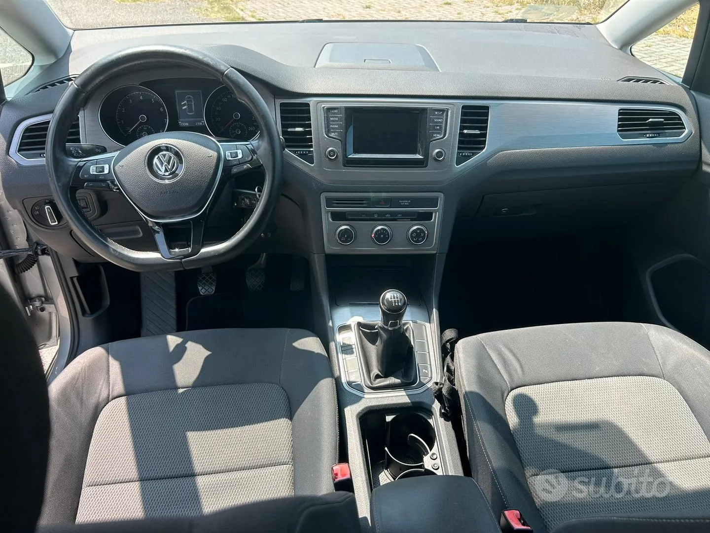 Volkswagen Golf Sportsvan 2015 photo 5