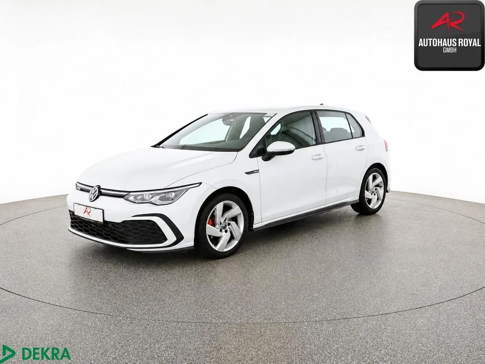 Volkswagen Golf Viii