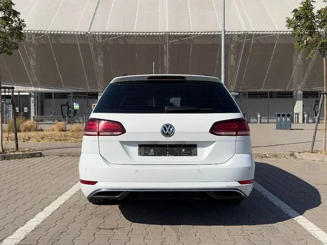 Volkswagen Golf Variant 2017 photo 3