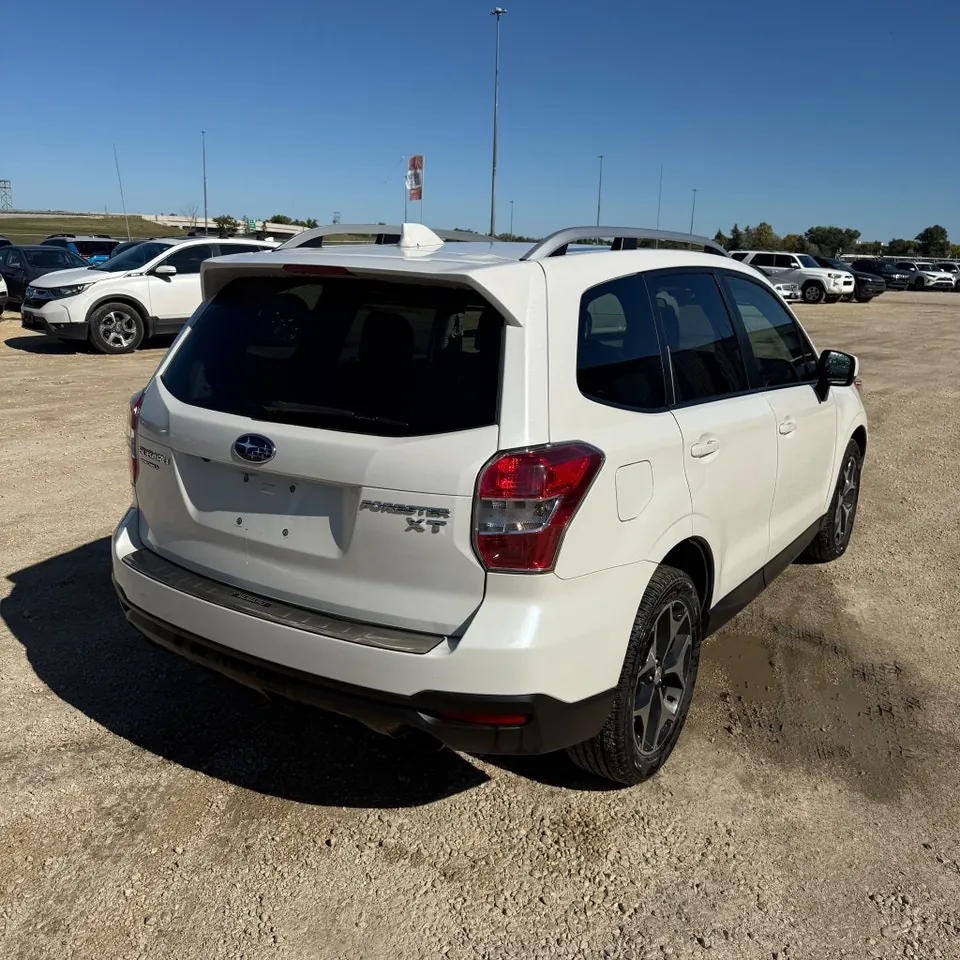 Subaru Forester 2016 photo 3