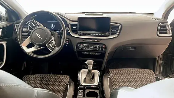 Kia Xceed 2022 photo 4