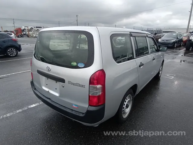 Toyota Probox Van 2017 photo 4