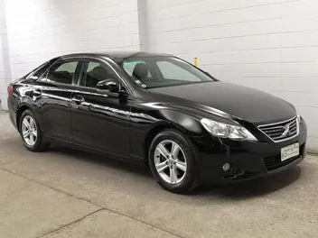Toyota Mark X 2012 photo 2