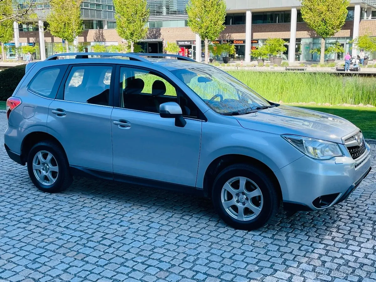 Subaru Forester 2025 photo 5