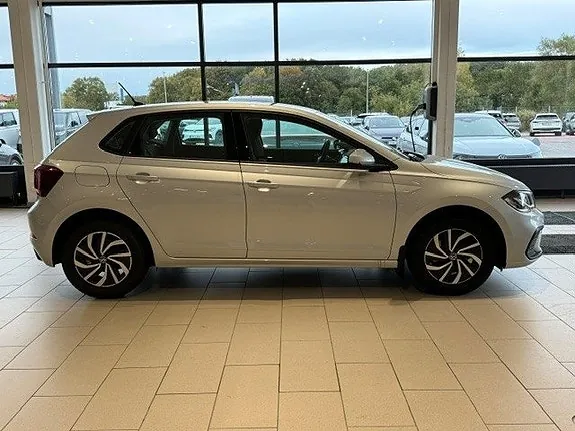 Volkswagen Polo 2027 photo 3