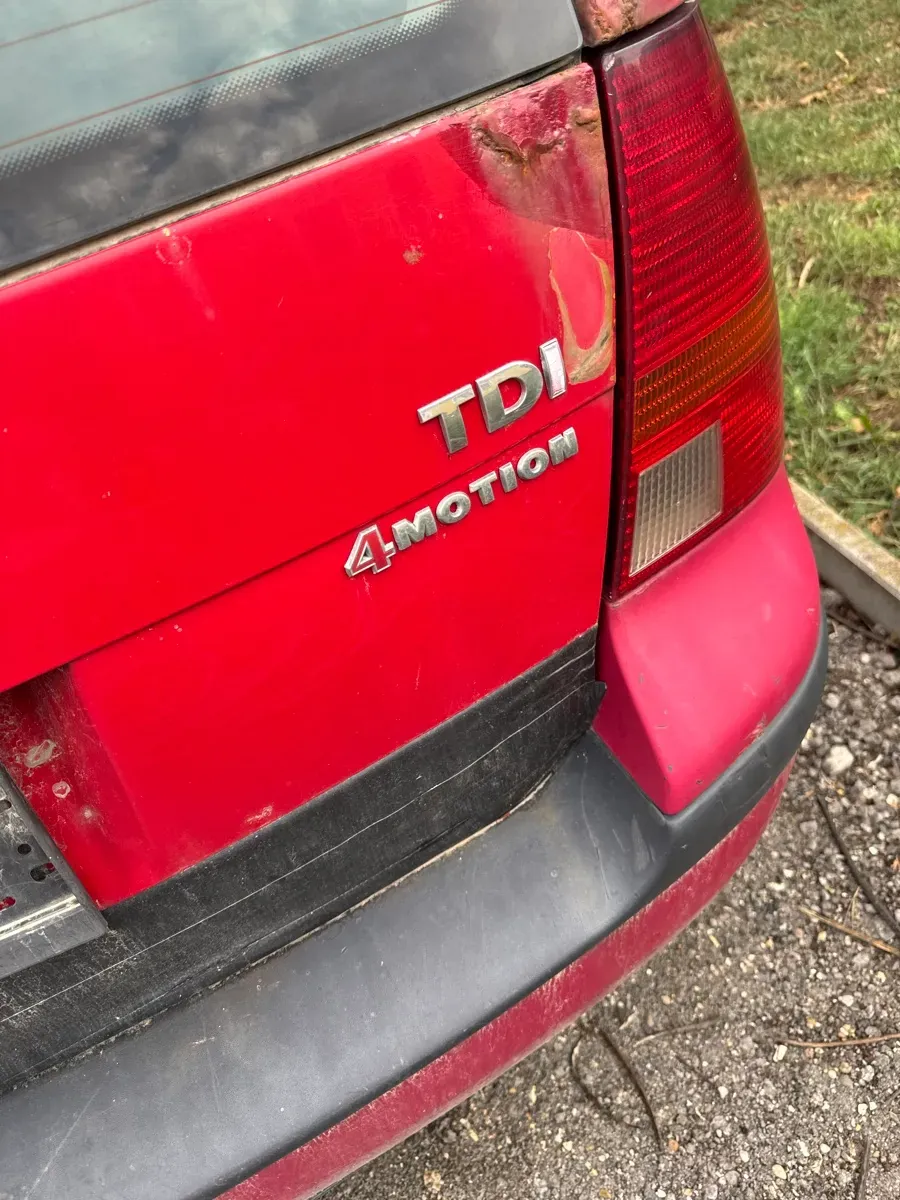 Volkswagen Golf 2002 photo 2