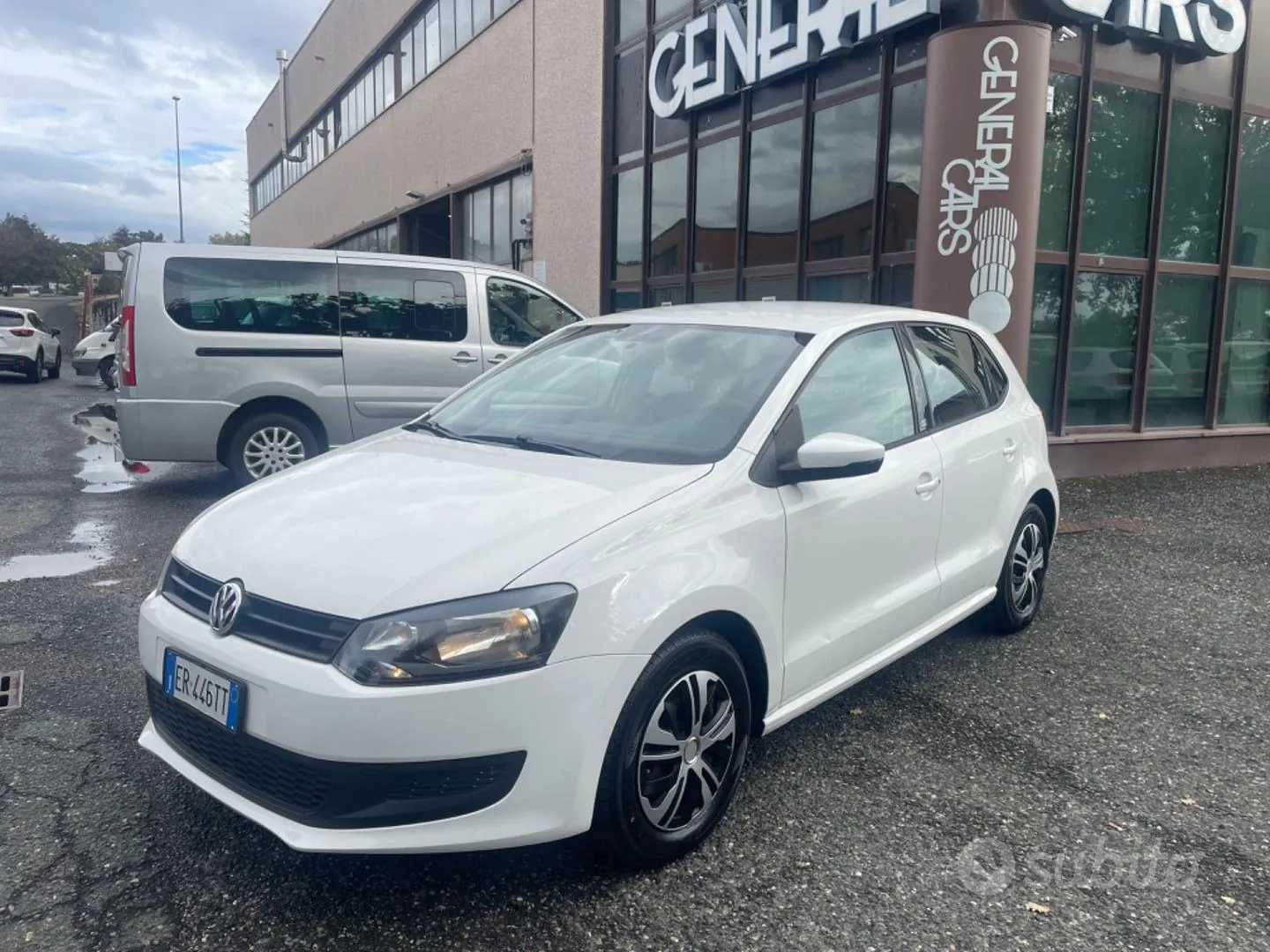 Volkswagen Polo 2013 photo 2