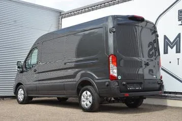 Ford Transit 2026 photo 3