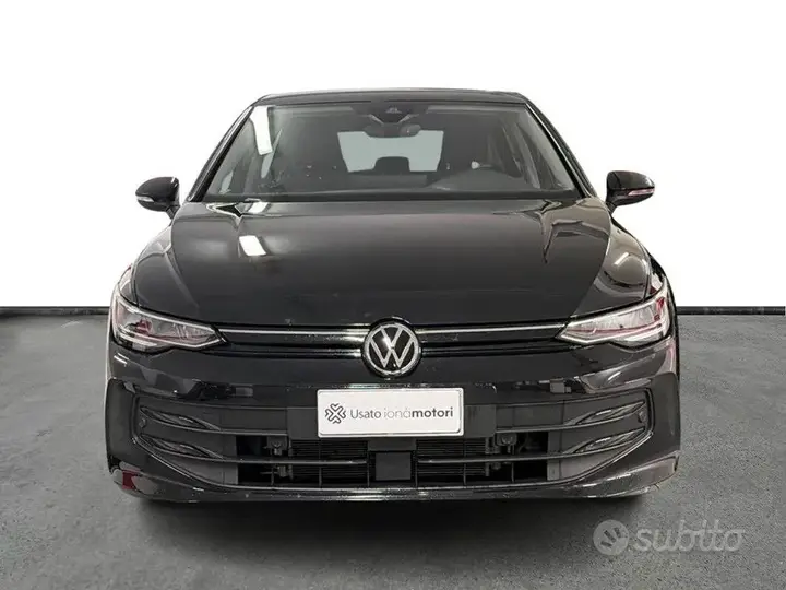 Volkswagen Golf 2024 photo 2