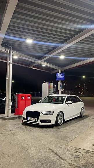 Audi A4 2015 photo 2