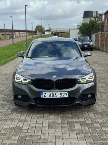 BMW 320D 2021 photo 2