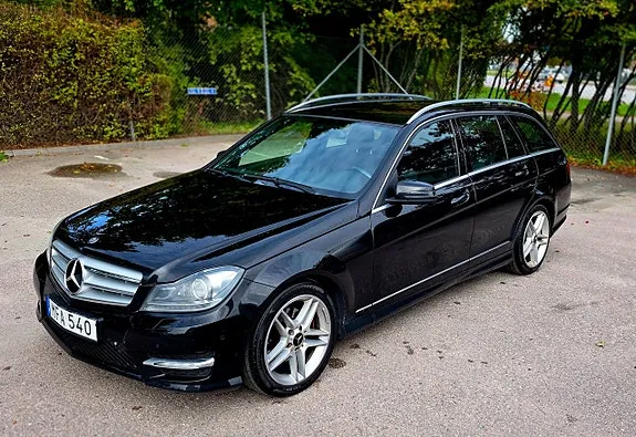 Mercedes-Benz C220 D 2013 photo 4