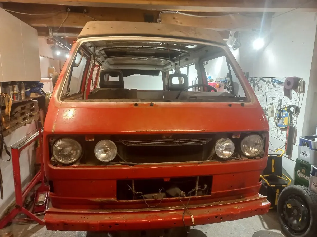 Volkswagen T3 1982 photo 2